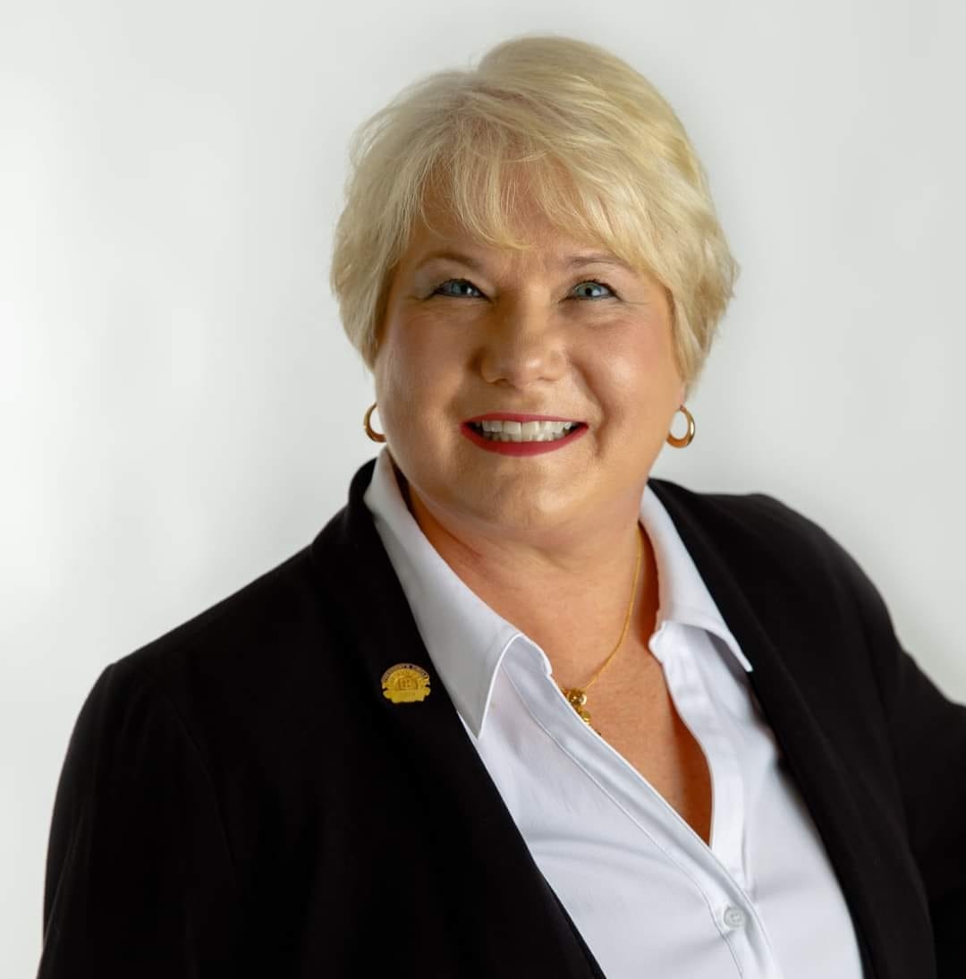Ayn Headshot 2020 Hall of Fame
Sustaining Golden R
President's Circle